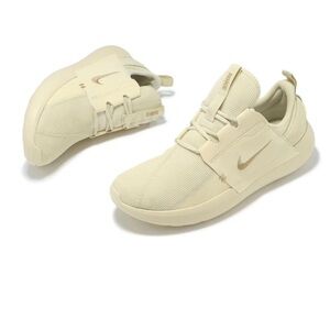Nike Men's Beige Sneakers